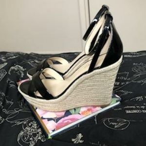 Nine West Joker Synthetic Black Wedge sandal sz8.5